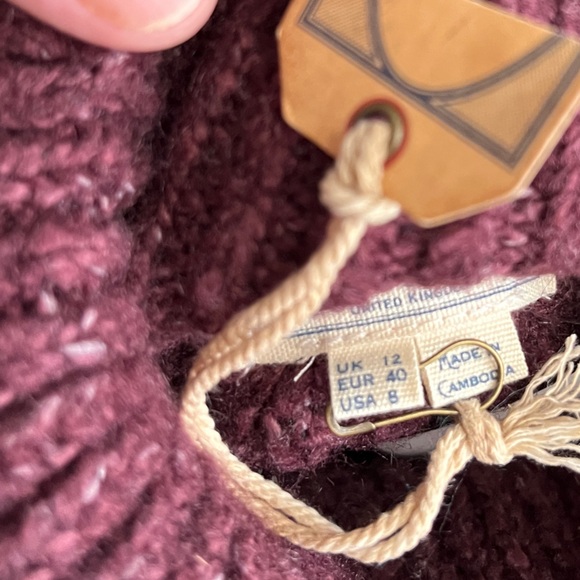 NWT - Fat Face Women’s Turtleneck Cable Knit Sweater - US 8/M - Picture 12 of 14